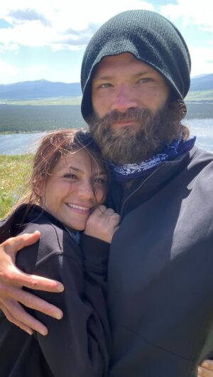 Genevieve Padalecki Instagram - So grateful to do all this together. I love you through all the phases. This is 14 years. Can’t wait for 100 more. I love you HP ❤️