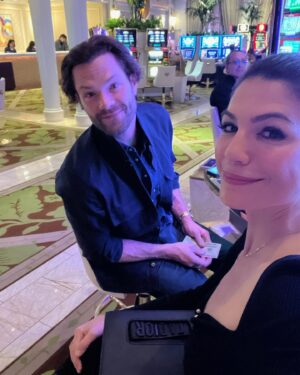 Genevieve Padalecki Instagram - What happens in Vegas ends up on IG. U2 you were a dream 🤩