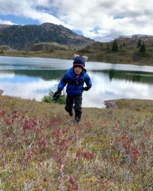 Genevieve Padalecki Instagram - Taking a moment to revel in the extraordinary beauty of this planet. 🌎💚 This Earth Day, show our mama some love by supporting organizations working on the frontlines to safeguard our planet’s ecosystems and biodiversity. Sharing some impactful organizations in my stories today to consider donating your time or money to. 🫶