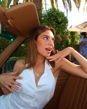 Georgia Hassarati Instagram - brunettes actually have more fun bruthaaa