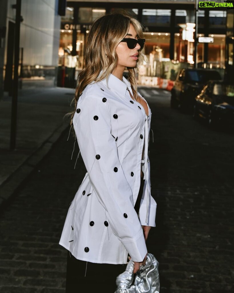 Georgia Hassarati Instagram - a little nyfw stroll styled by @danielleandalix @jacquemus vintage Chanel via @gimirarity 📷 @madisonlanephoto