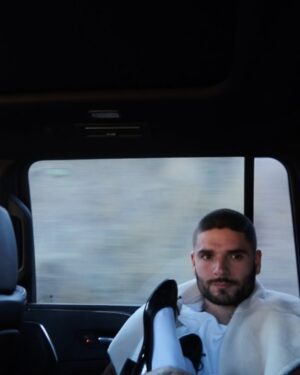 Georgia Hassarati Instagram - Happy Birthday Jesse 🧸

In the time I’ve known you you’ve shown me a love I didn’t know existed. 
You make me feel like I can achieve anything, and I know you are there to support me in doing so. 
Thank you for helping me grow into a better version of myself every day. 
Thank you for making everything we do fun and an adventure, and most importantly loving me when I get sassy because I haven’t eaten. 
I can’t wait to collect more wine corks with you, beat you in chess again and again, and live life with you in NYC. 
Thank you for being everything I’ve wanted and needed.
I love you