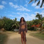 Georgia Hassarati Instagram - 🌴💘 SUMMER DAZE 💘🌴 So much fun shooting this Summer campaign with @prettylittlething , Shop Online now at prettylittlething.com.au