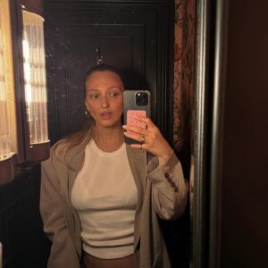 Georgia Hirst Instagram - Hihihi 🤍🤍🤍