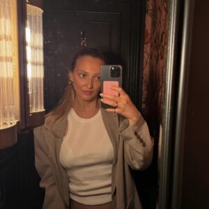 Georgia Hirst Instagram - Hihihi 🤍🤍🤍