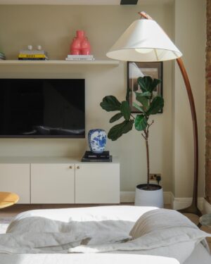 Georgia Hirst Instagram - At home with Actor Gee Hirst 💚

Creating a cosy country-feeling home in London through warming beiges and earthy greens alongside brushed brass finishes, soft layered lighting and thoughtful antique pieces. 

"When I bought the apartment, it was pretty lifeless and cold. I met my boyfriend who had always fantasied about having a country home and so we started this renovation project together. 

We introduced warmer tones through the paint colours - all Lick - textiles and finishes to give it a relaxing, 'Soho Farmhouse' countryside retreat feel in the middle of the city." 

Paint colours used:
• Living room, dining and kitchen (walls): #Beige01 
• Kitchen cabinets: #Green02
• Staircase woodwork: Green 02
• Bedroom: #Beige02 Soho Farmhouse
• Spare room: #Green05 Rome House
 
See the full home tour on the Lick YouTube channel (link in bio)

#LickHome #housetour #apartmentdesign