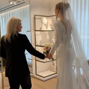 Georgia Hirst Instagram - A dress I LOVED but didn’t go for 🤍 @pronovias