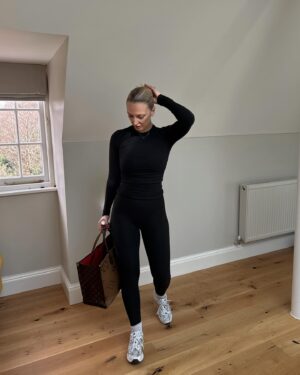 Georgia Hirst Instagram - Living in workout clothes right now!!! 🖤
