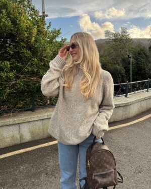 Georgia Hirst Instagram - Third time back in Ireland since I shot @historyvikings 🥹🎄🤍✨