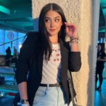 Geraldine Galvan Instagram - ✨Tus sueños no tienen fecha de caducidad, respira hondo y sigue.✨
