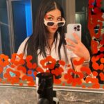 Geraldine Galvan Instagram - 🧡Amigos! ¿Se acuerdan de que hace unos días fuimos a la casa de Cheetos? Quiero que conozcan un poco de lo que es ChessyVerse y lo cool que la pasamos🧡 🧡Lo mejor es que ustedes también pueden ir a conocer este multiverso de queso lo único que tienen que hacer es registrarse en👇🏼 www.Cheesyverse.com 🧡Estará abierta del 23 de septiembre al 16 de octubre de viernes a domingo en un horario de 10Am a 10 pm. 🧡Corran a registrarse!!!🧡 @cheetos_mx #CheetosCheesyVerse #DedosLlenosdeDiversión