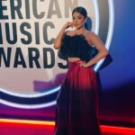 Geraldine Galvan Instagram - Conduciendo la alfombra de los Latin American Music Awards #latinamas