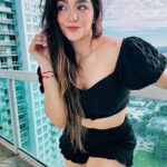 Geraldine Galvan Instagram - Un como de sol ☀️
