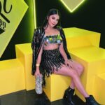 Geraldine Galvan Instagram - 💛EliotAwards 2022💛 @eliotmedia #EliotAwards2022 RP: @sd.talent Blazer y falda @valco_valeriacoa Top @ruben_osorio_mexico Bolsa: @elviacruzlopez Zapatos: @reginaromeromx Makeup @parrasisrael