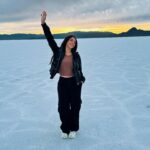 Geraldine Galvan Instagram - En dónde creen que estoy? En sal o en Nieve ? 🤭😳😱😍 #disfrutando #lavida #1000cosas