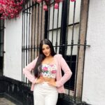 Geraldine Galvan Instagram - Mitad de semana 💗💕