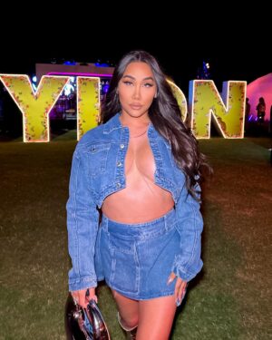 Gia Gunn Instagram - @nylonmag wearing @prettylittlething