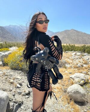 Gia Gunn Instagram - 3rd and final look…ready to go home and take a bath🥹 are we sliving for this punk anime moment?! 

whole outfit from @dollskill 🖤