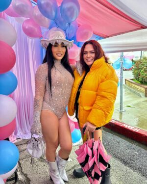 Gia Gunn Instagram - This is what trans joy looks like✨🏳️‍⚧️ Thank you @labamby and @translatinacoalition for having me at your grand opening of your new office in El Monte!  Ha sido un gran placer conociéndolos de la comunidad y espero verlos mucho mas este año!  If you need resources please contact the office for more details.  Si necesitan recursos y vives en el monte o estás cerca por favor que llamen la nueva oficina! 10715 Garvey Avenue El Monte, CA, 91733 United States