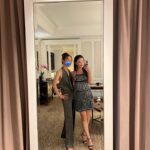 Gia Kim Instagram - Honestly, the highlight of this Singapore trip was being able to give my mum the VIP treatment she truly deserves and I have Intercontinental Singapore to thank for that. They truly did treat us to the best in every way and made us feel so taken care of, from the junior suite to the dining experiences, beautiful afternoon tea, to the club lounge that always served more afternoon tea whenever we felt like it ☺️. Thank you so much staff at @interconsin for making this trip a much more memorable one for me and my mum. It was her first trip since COVID. I hope you know you made this a very special trip for both of us. Thank you 🥹🩷