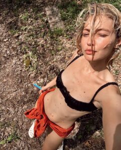 Gigi Hadid Instagram - twas my bday (week) ♉️♉️🌻 feelin so grateful
