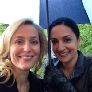 Gillian Anderson Instagram - 10 years of silk shirts, room 203 and showing men how it’s done. Stella Gibson. What a gift of a character.

(The Fall premiered on @bbctwo 13 May 2013 🤯)