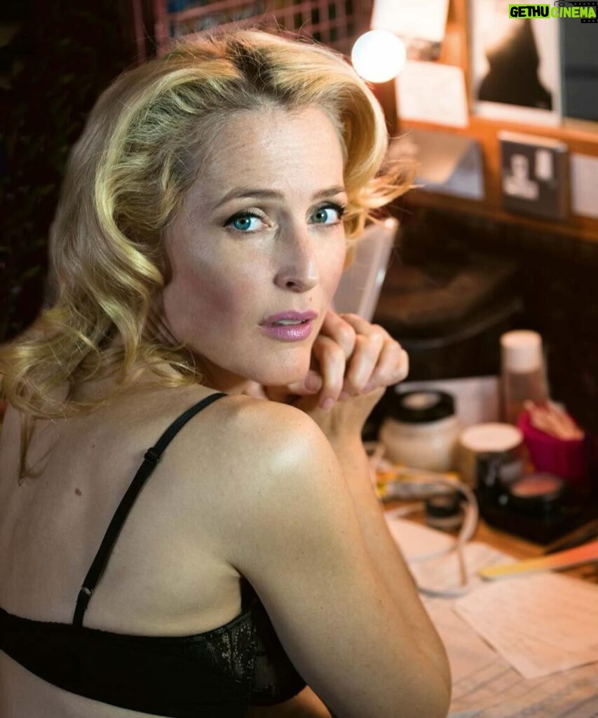 Gillian Anderson Instagram - Have loved being shot through the years by the talented @simonannandphotography and greatly honoured to be on the cover of his new book, Backstage. 📷 1 &2: A Streetcar Named Desire, 2014 @youngvictheatre 📷 3 &4: What The Night is For, 2002, West End