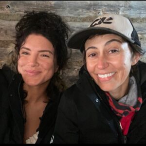 Gina Carano Instagram - I was so blessed to have this absolute warrior, actress, assistant, comedian, angel placed by my side through this movie. I appreciate you more than words can describe Courtney King. You are an absolute legend and will do whatever it is your heart desires in life I have NO doubt. She also has a little story for you if you swipe ➡️.. about a scorpion and a frog. Thank you for being a guardian to me this past month . Never goodbye because you’ll never be rid of me my friend. 🤗❤️ @courtneykinghockey @ckproductions45 
And a shoutout to @hodgetwins for that cool ass hoodie! #yeeahhh