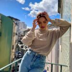Giovana Cordeiro Instagram - 🌺🌼🌸