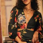 Giovana Cordeiro Instagram - Eu amo vivenciar nossas raízes, nossa latinidade e a nova coleção da @myplaceoficial para o alto inverno 24 traz tudo isso em suas estampas e movimentos. ❤️‍🔥 As vendas no atacado já estão abertas para todos os lojistas do Brasil. E logo mais a coleção chega nos mais de 1.000 pontos de venda e na loja on-line! #publi