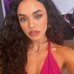 Giovana Cordeiro Instagram - Este é um sinal para você correr pra cumprir as metas do ano 👀 #HojeÉUmNovoDia