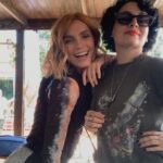 Giulia Guerrini Instagram - Extrañando al set ♥️🥰 Y a estas personas lindas 🥰
