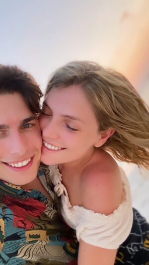 Giulia Guerrini Instagram - La vita senza amore dimmi tu che vita è ♥️