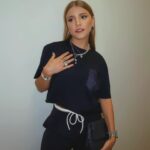 Giulia Nassa Instagram - 🌌 Esse look tinha um boné… :’(