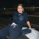 Giulia Nassa Instagram - 🌌 Esse look tinha um boné… :’(