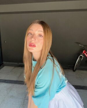 Gizem Karaca Instagram - All blue errthing’ 🦕🦩