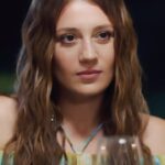 Gizem Karaca Instagram - ‘Özür Dilerim’ 14 Nisan’da Disney ta ! 💃🏼🤍🧿 @ibrahimbuyukak @oguzhankoctv @25film @disneyplustr