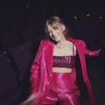 Gizem Karaca Instagram - Life turns pink with time… 🩰