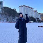 Glaiza de Castro Instagram – Ito na nga ang isa sa mga coldest locations namin sa @gmarunningmanph in South Korea! At tonight niyo na rin ma wi witness ang first nametag ripping for this season! May pag rip sa winter eh! Paano?!

Abangan mamayang 7:15pm on @gmanetwork 😎