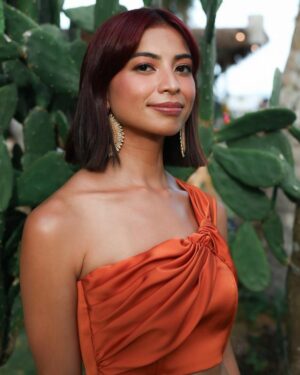 Glaiza de Castro Instagram - Can’t wait to go back with you, sa Islang Pantropiko 🌴🥥
Uuuy kinanta… 😅