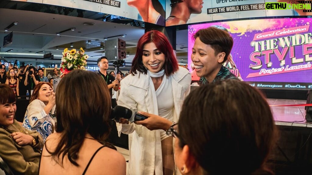 Glaiza de Castro Instagram - Too much dopamine from yesterday I can’t even think of a caption today 😆 But really, thank you everybody. Until next time, yes? 🥰 photos by @fatima_zarina