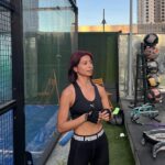 Glaiza de Castro Instagram - A workout session a day takes the blues away …tsaka kape narin 😄