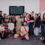 Glamour Garcia Instagram - Que honra estar @crd_sp e relembrar doces momentos do início de minha trajetória! Saudades imensas da queridíssima Bruna Valim, NO NOSSO CORAÇÃO 🏳️‍⚧️🏳️‍🌈❤️‍🔥 SÓ AMOR ⭐️❤️‍🔥 Concepção e Atuação: Glamour Garcia Direção: Glamour Garcia e Alexandre Magno @alexandremagnoakaemilianomanso Dramaturgia: Glamour Garcia e Alexandre Magno @alexandremagnoakaemilianomanso Direção de Arte: Marcelo X Beleza e figurino: Rafael Bento Rosa @rafaelbentorosa Design de Figurino: Aia Lagogo Honda @lagoogoohonda DJ Alcimar @djalcimar Foto, Video e Design Gráfico: Leonardo Pequiar @leonardopequiar Produção: e Andrez Ghizze e Zuri Produção @ghizzeandrez @zuriproducoes