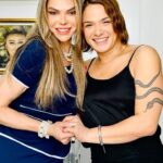 Glamour Garcia Instagram - Uma incrível tarde com a maravilhosa @leonoraaquillaoficial Sempre a frente do seu tempo 💋Gratidão ❤️
