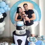 Glenda Loures Instagram - Nosso tema dos 2 meses foi Poderoso Tetteo, pq sim, ele é chefinho da nosso rotina, dias, e dos nossos corações 💙 • E esse lookinho, gente? 😂😂