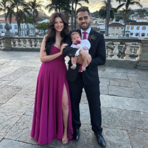 Glenda Loures Instagram - Agora sim o look da mami 💜❤️💗