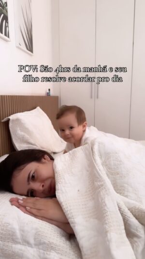 Glenda Loures Instagram - Eu nunca tinha sentido esse desespero antes kkkkkkk A gente faz tudo, finge que tá dormindo, começa a orar, torce pra voltar a dormir, mas não adianta 😂
•
Inspo: @jacquecraveiro