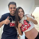 Glenda Loures Instagram - Entrando na vibe pais totaaaaal ❤️💙