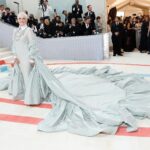 Glenn Close Instagram – What an extraordinary night at the Met Gala. I was so honored to be wearing Erdem while on the arm of the gallant, attentive, witty and supremely talented Erdem Moralioglu, himself. Thank you, Anna Wintour, for creating a truly extraordinary night. Somewhere in the cosmos, Karl Lagerfeld surely felt the love.