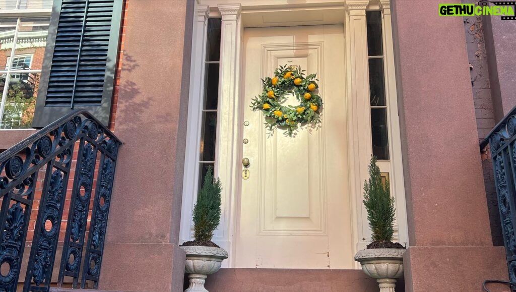 Glenn Close Instagram - Two beautiful doorways in the West Village. #westvillagedoorways #nyc #nycdoors #nycdoorways #newyork #nybrownstones